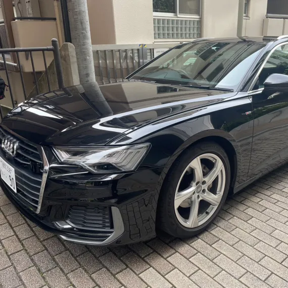 A6 Avant(アウディ)